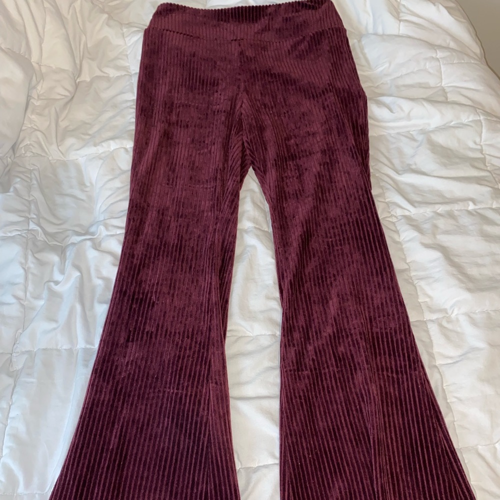 Flair leg velvet legging pants